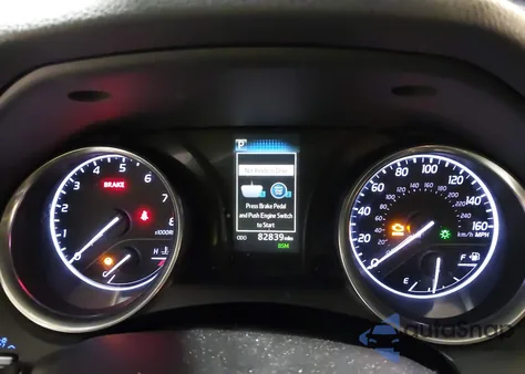 2018 Toyota Camry Le z USA, uszkodzony, nr VIN 4T1B11HK9JU106793